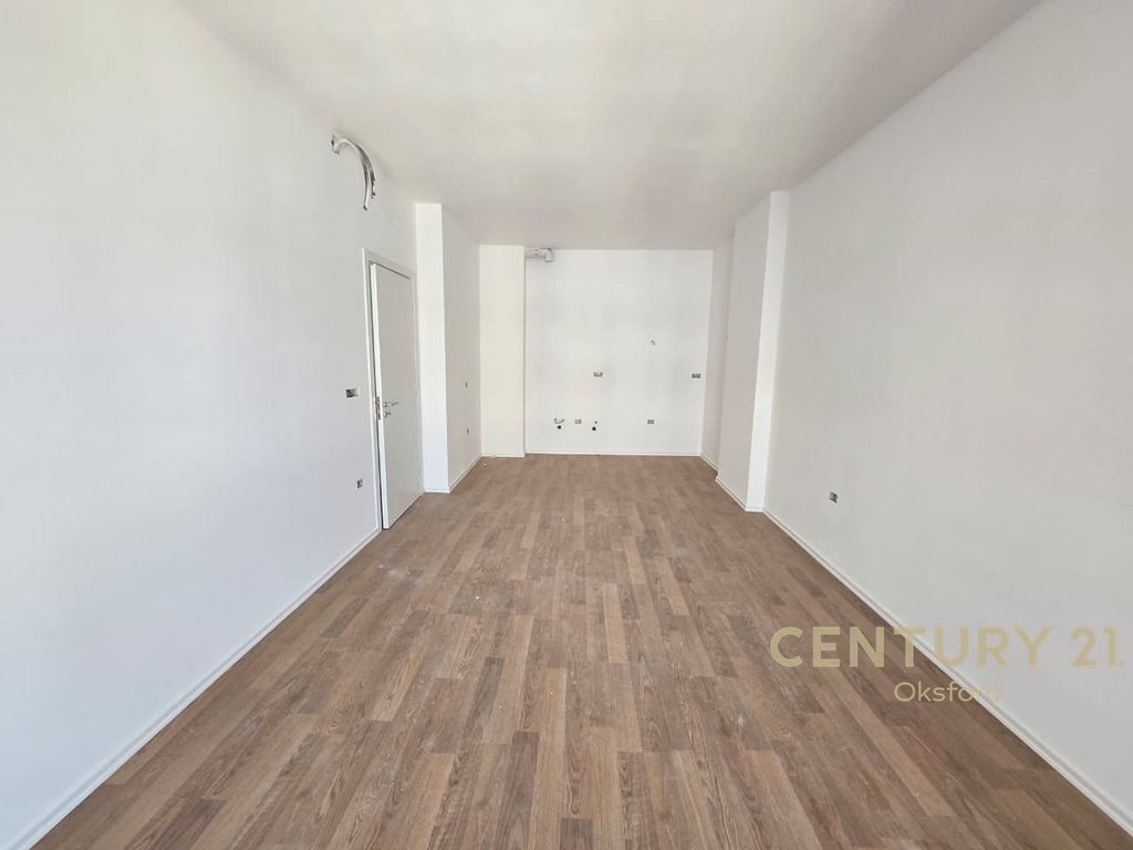SHITET APARTAMENT 2+1+2 TEK S-Block