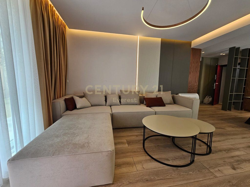 RESIDENCA KODRA E DIELLIT 1, JAPIM ME QIRA APARTAMENT 3+1+ POST PARKIMI