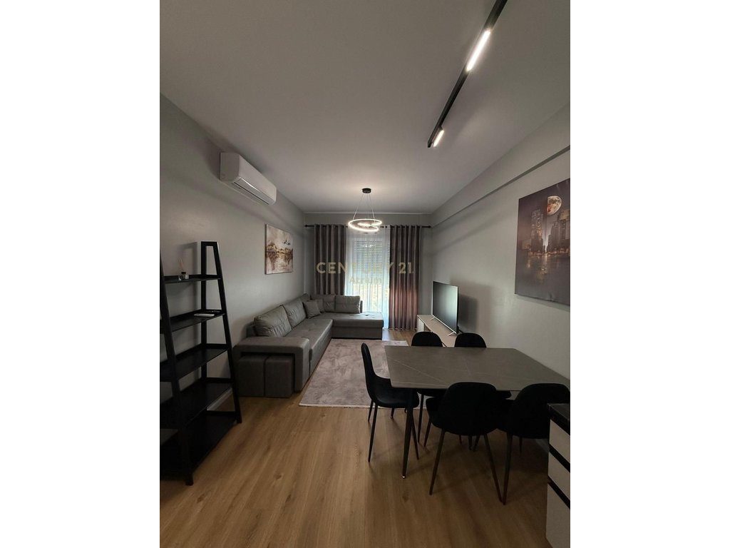 APARTAMENT 1+1 62M2 ME QERA NE KOMPLEKSIN "OXA"