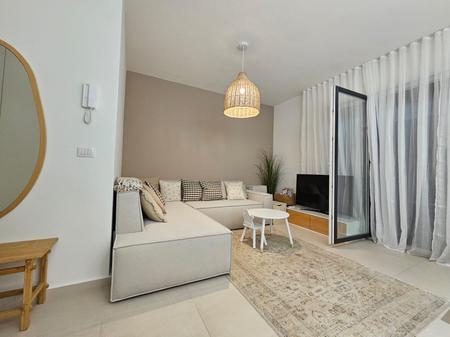 SHITET SUPER APARTAMENT NE PORTO LALEZ !
