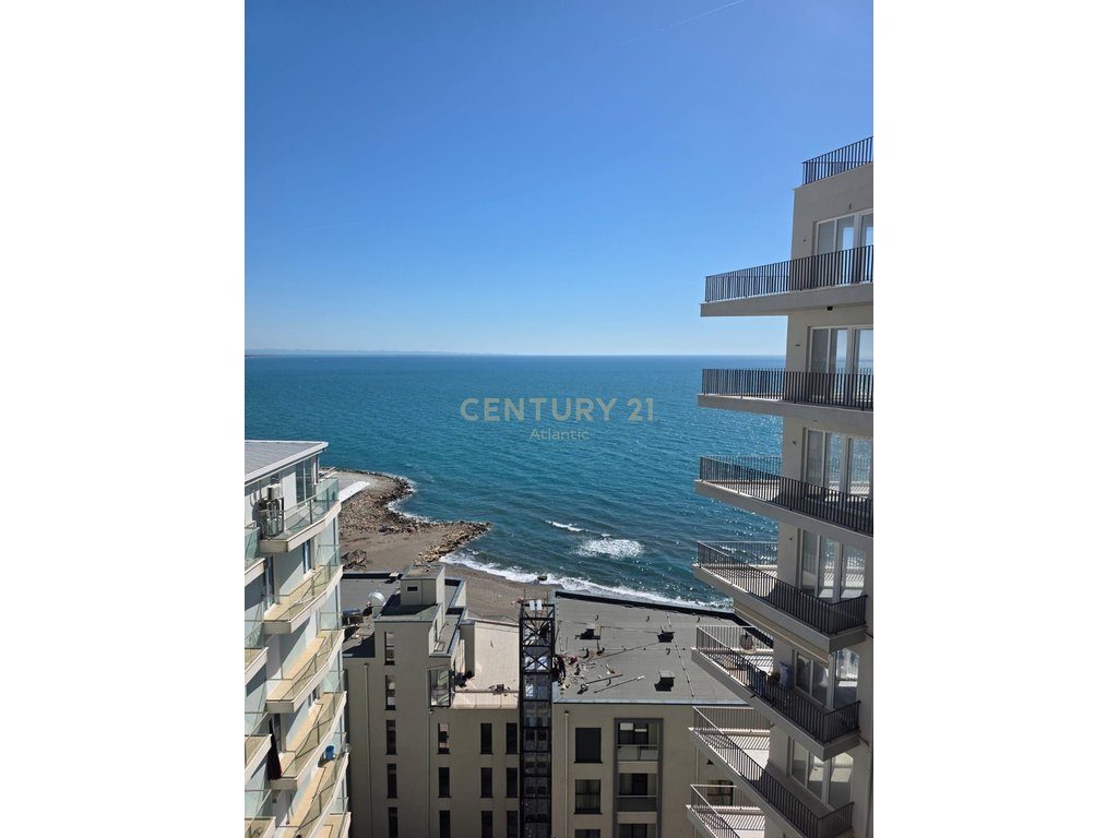 Apartament 2+1 për shitje në Shëngjin  – Pamje e plotë nga deti!