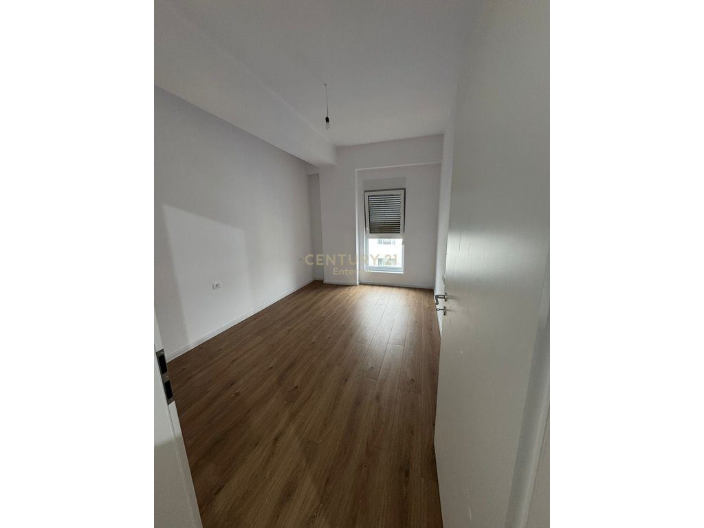 Ali Demi - Jepet 1+1 Per Zyra Tek Rezidenca Kaimi