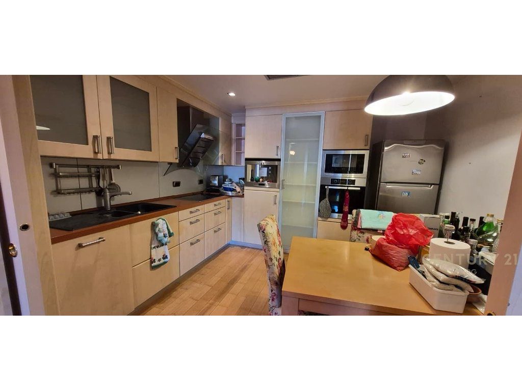Super Apartament Premium për Qera 3+1+2 + Post Parkimi