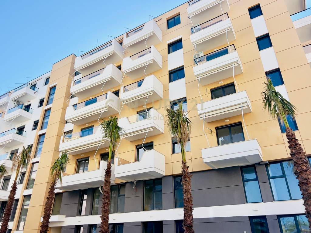 APARTAMENT 1+1+PARKING NE GOLEM !