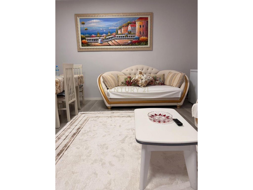 Apartament 2+1 Me Qera në Don Bosko !