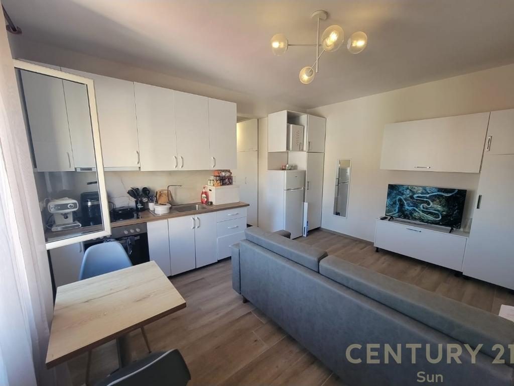 JEPET ME QERA APARTAMENT 1+1 NE RRUGEN YLBERE BYLYKBASHI!