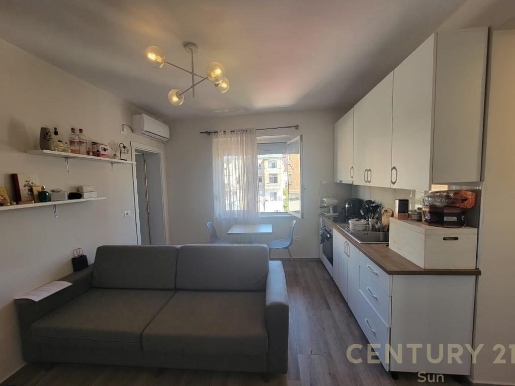 JEPET ME QERA APARTAMENT 1+1 NE RRUGEN YLBERE BYLYKBASHI!