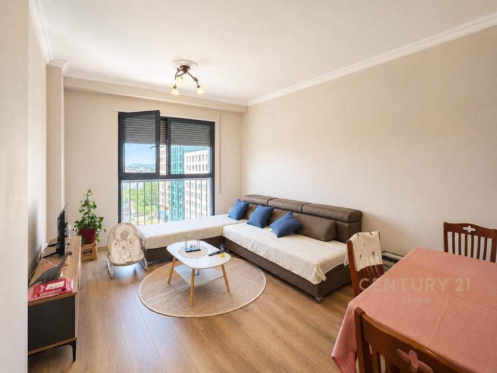 Apartament 2+1+2+post parkimi per Qira tek Bulevardi i ri!