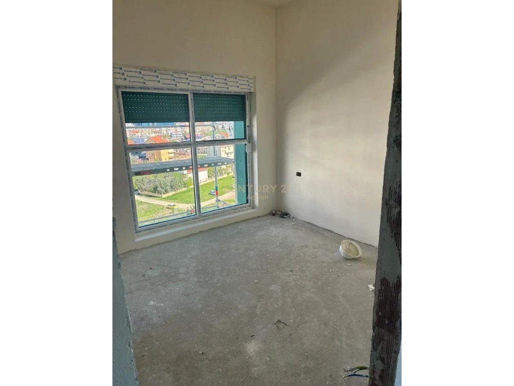 🏡 SHITET APARTAMENT 1+1 – KOMPLEKSI KADIU, ALI DEM