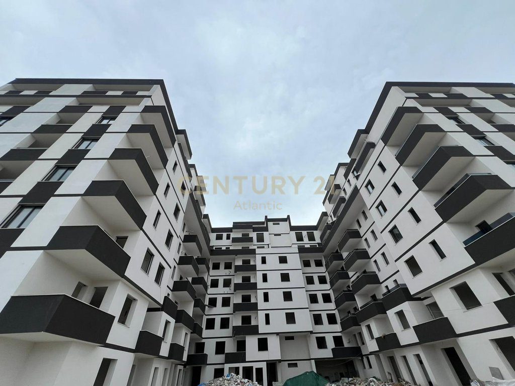 SHITET APARTAMENT 1+1 +POST PARKIMI GOLEM TEK SAELI CONSTRUCTION !!