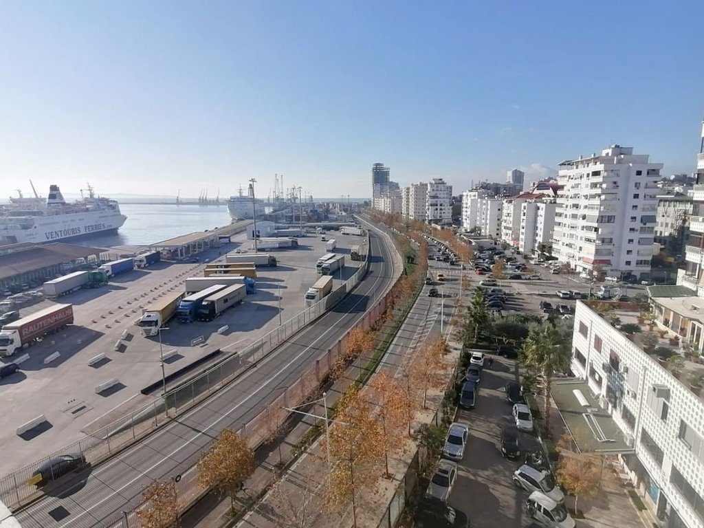 Porti i Durrësit, Shesim apartament 2+1