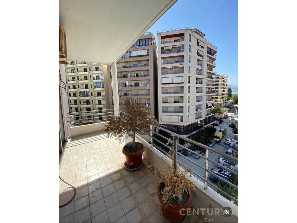 OKAZION ! Apartament 2+1+2 në shitje pranë Rrugës së Cipajve, Vlorë
