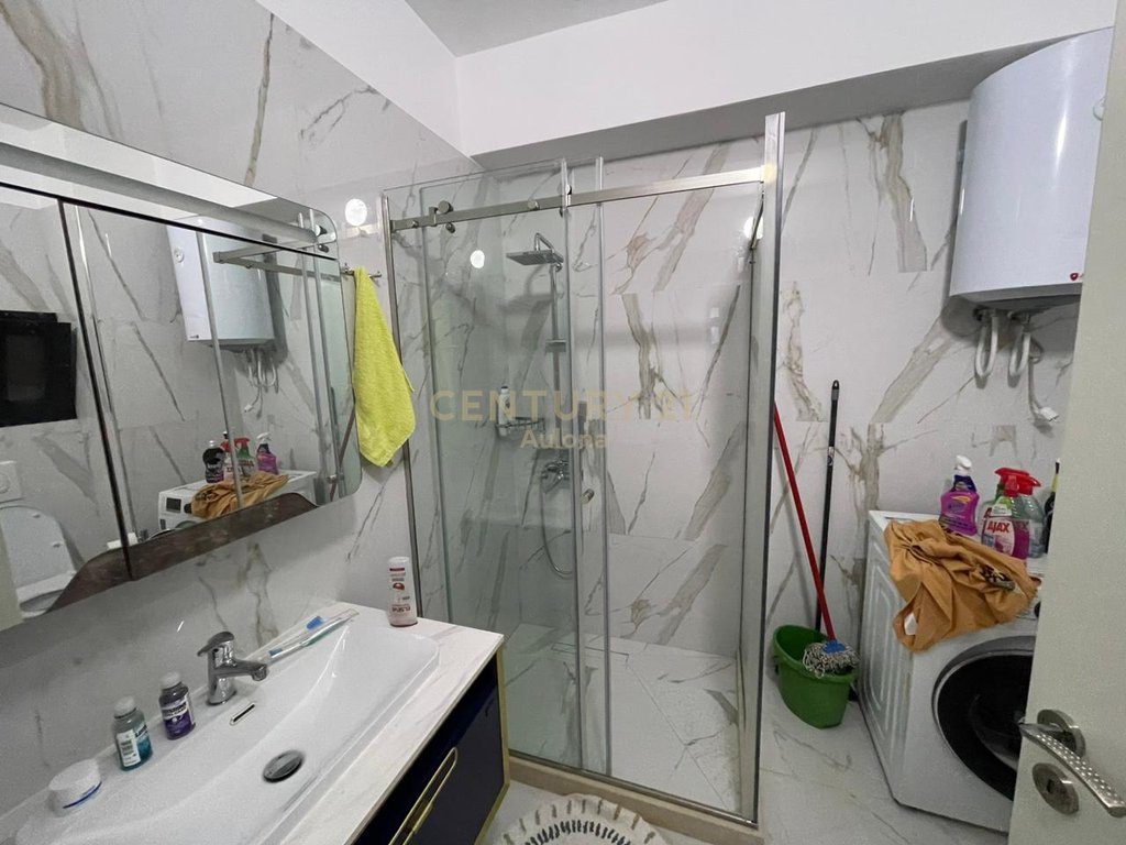 Apartament 2+1+2 Me Qira në Lungomare, Vlorë - 900€ | PRANE VLORA MARINA