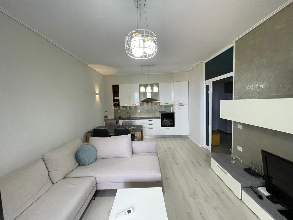 Apartament 2+1+2 Me Qira në Lungomare, Vlorë - 900€ | PRANE VLORA MARINA