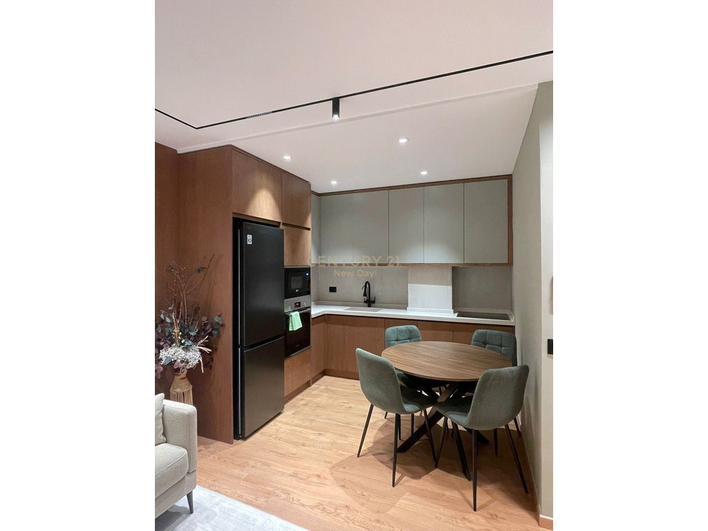 APARTAMENT 1+1 PER SHITJE NE ZONEN E PLAZHIT!