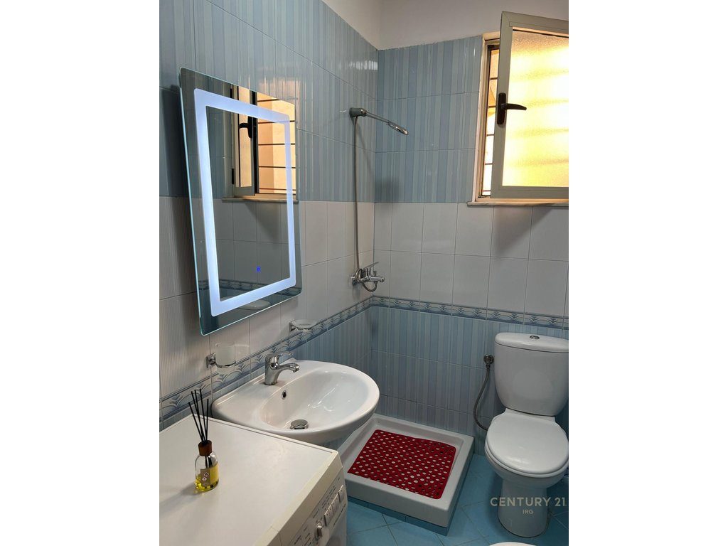 Apartament 1+1 ne rrugen Mine Peza!