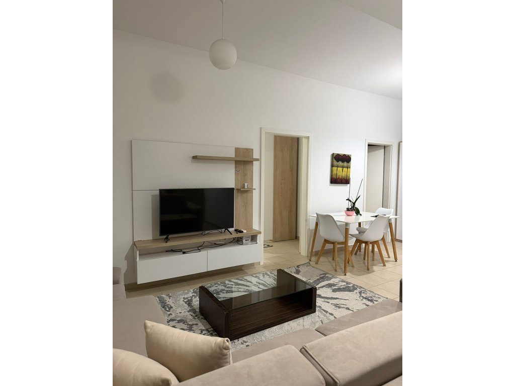 Apartament 1+1 Me Qira në Ali Demi, Tiranë.
