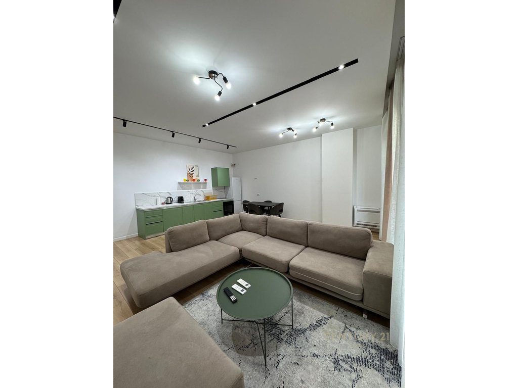 Apartament 2+1+2 me qira tek Square 21!!