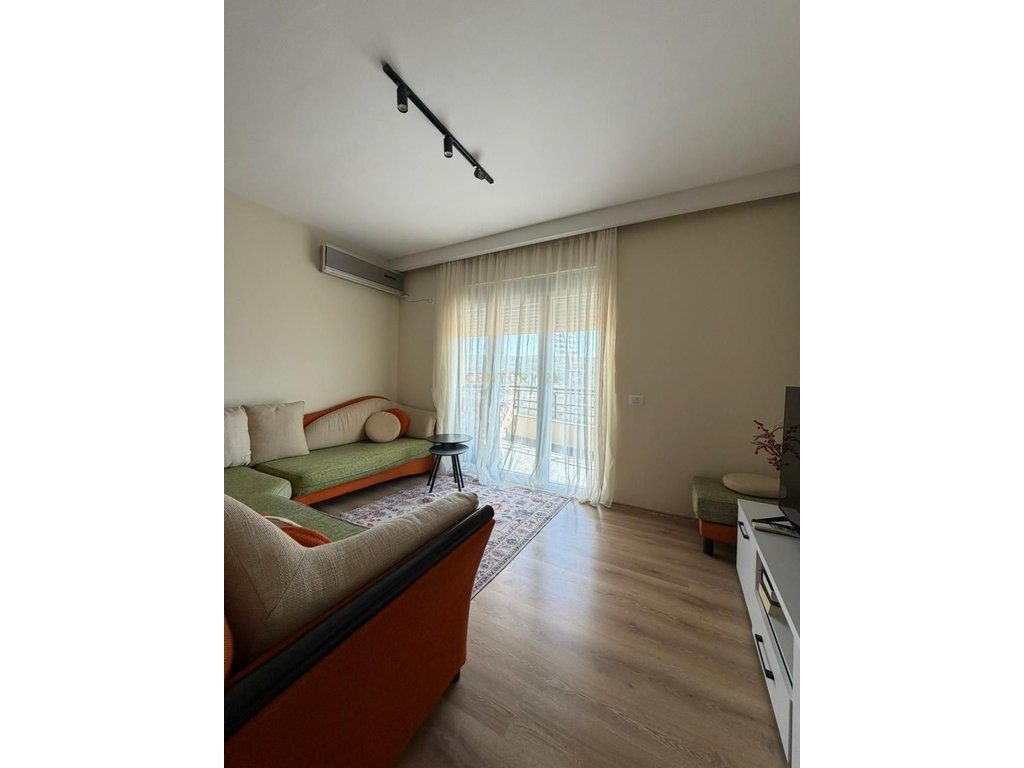 Penthouse Unik për Shitje ne Zonen me Dinamike , në Zemër të Skelës, Vlorë!
