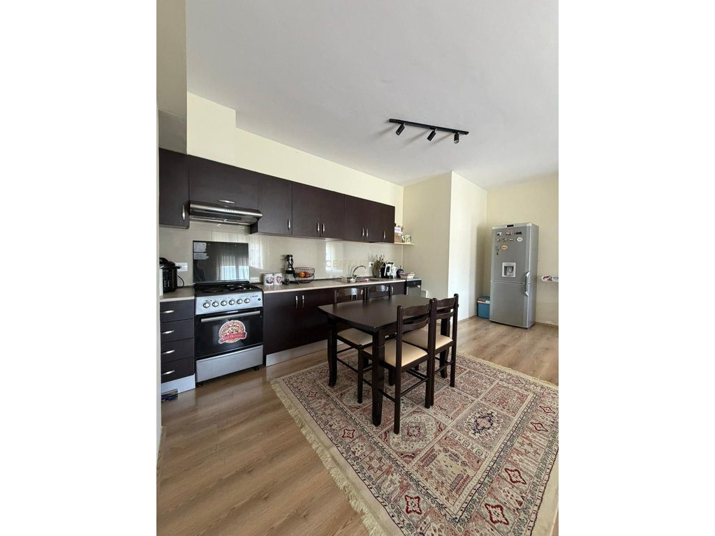Penthouse Unik për Shitje ne Zonen me Dinamike , në Zemër të Skelës, Vlorë!