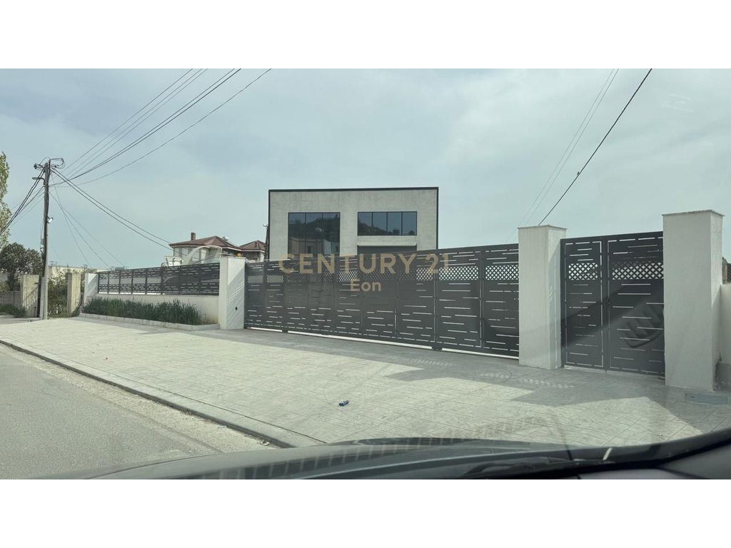 KAPANON PËR QIRA NE SPITALLE, DURRES !