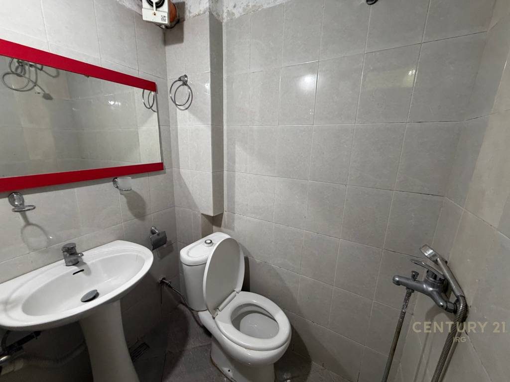 JEPET ME QIRA APARTAMENT 2+1 NË ASTIR