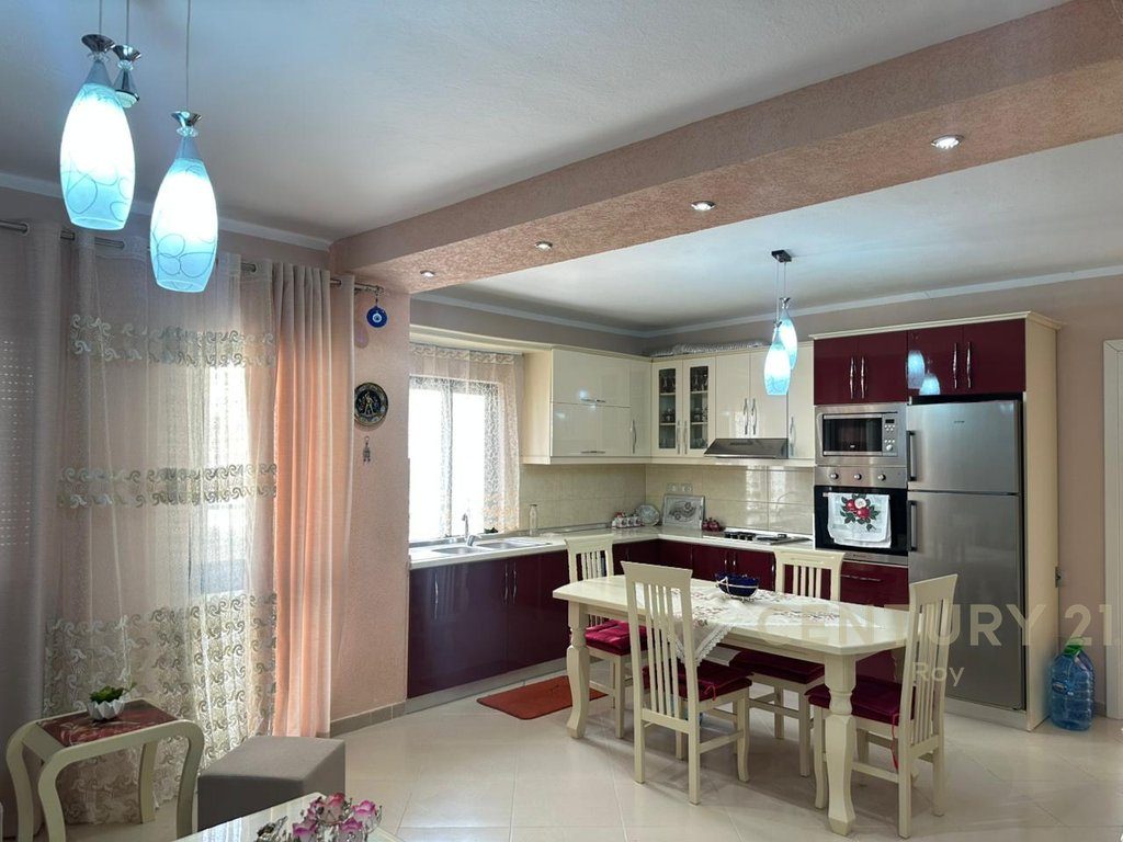 Apartament 2+2 Për Shitje në Golem, Durrës - 140000€ | 100 m²