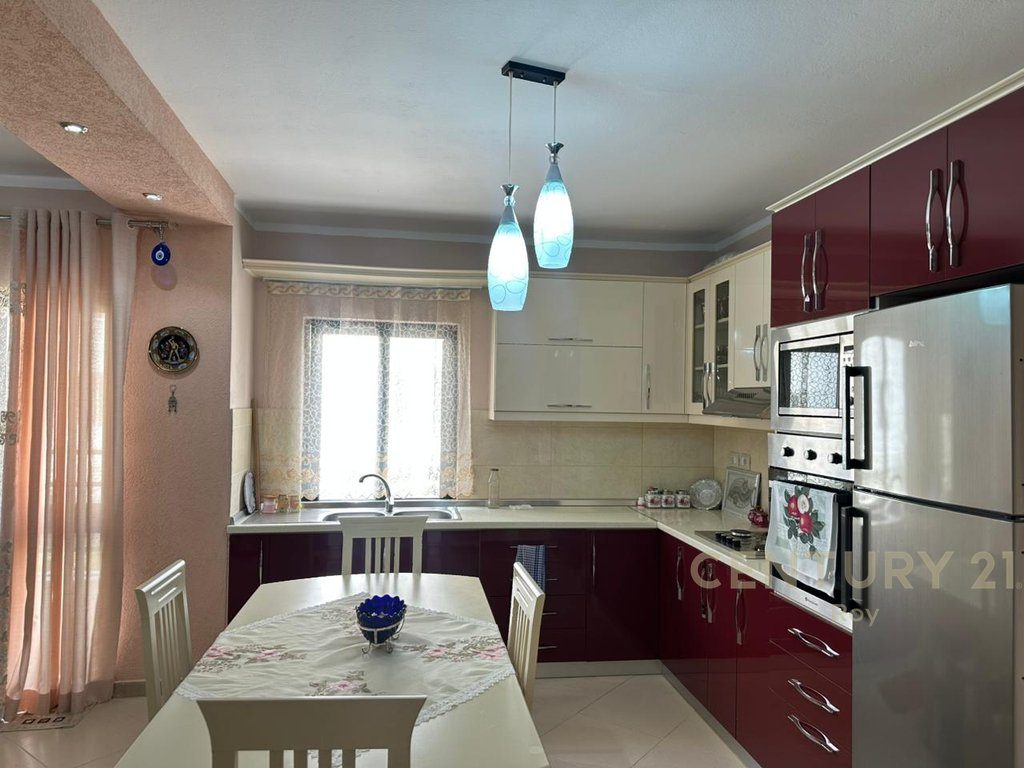 Apartament 2+2 Për Shitje në Golem, Durrës - 140000€ | 100 m²