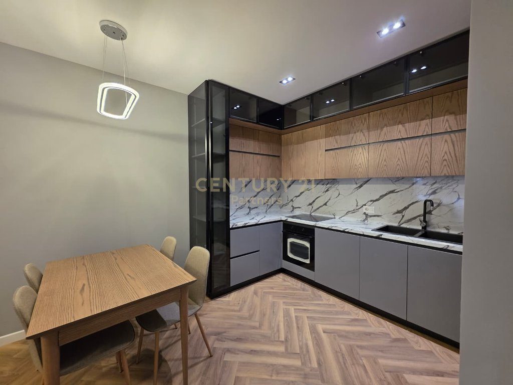 SHESIM APARTAMENT PREMIUM 2+1+2  TEK RELUX RESIDENCE, SHKOZË