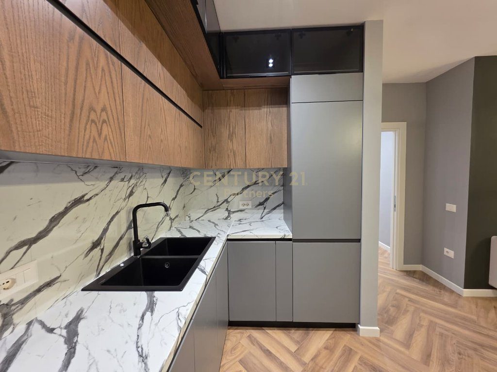 SHESIM APARTAMENT PREMIUM 2+1+2  TEK RELUX RESIDENCE, SHKOZË