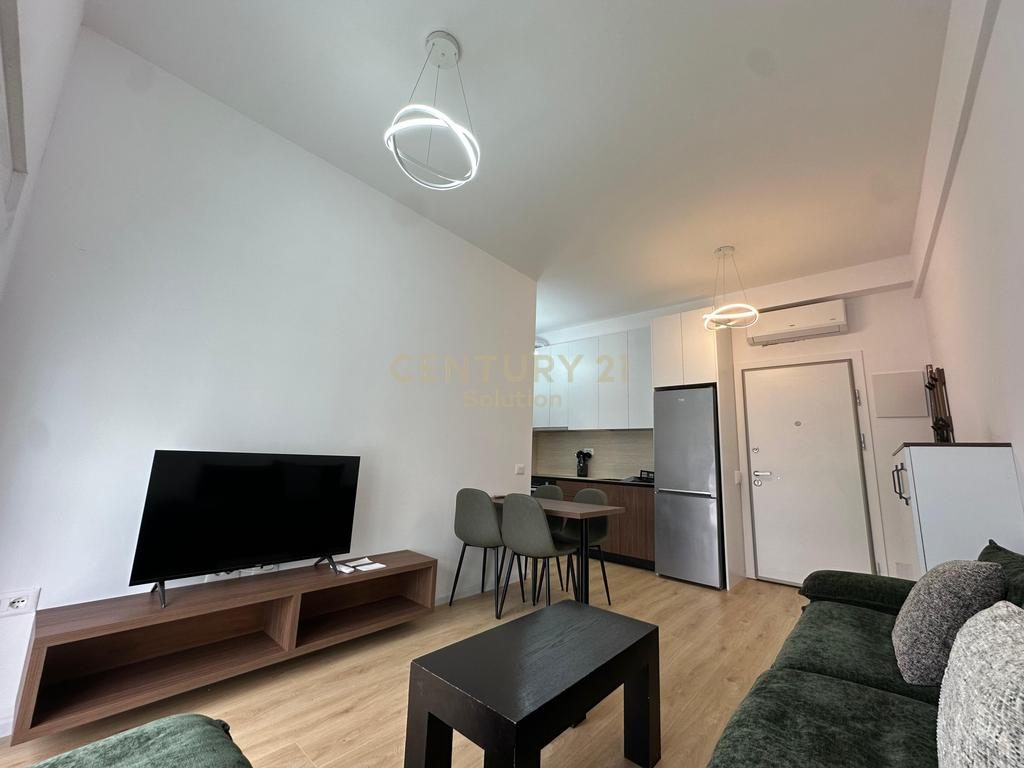 APARTAMENT 1+1 PER QIRA TEK KOMPLEKSI MANGALEM!