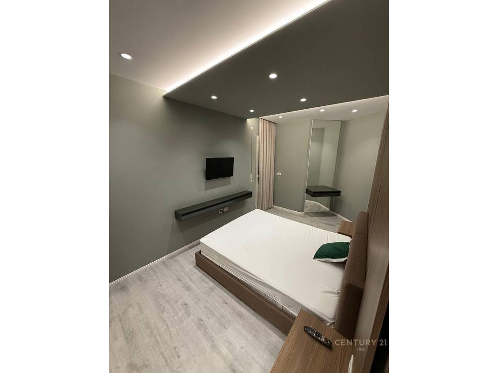 Jepet me qira apartament 2+1 me post parkimi ne Ali Dem!