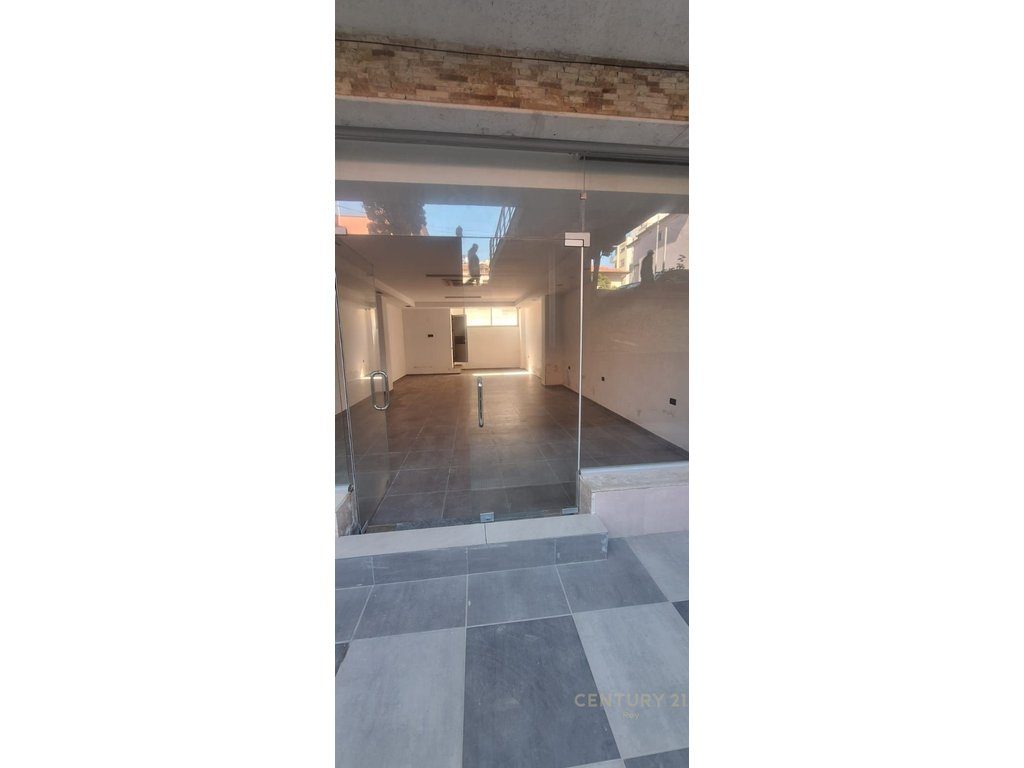 SHITET NJËSI BIZNESI – 70.40 m² _56320
