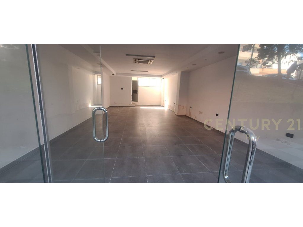 SHITET NJËSI BIZNESI – 70.40 m² _56320