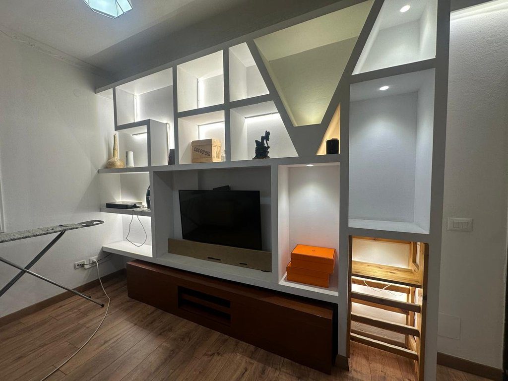 Globe, Japim me qira apartament 2+1