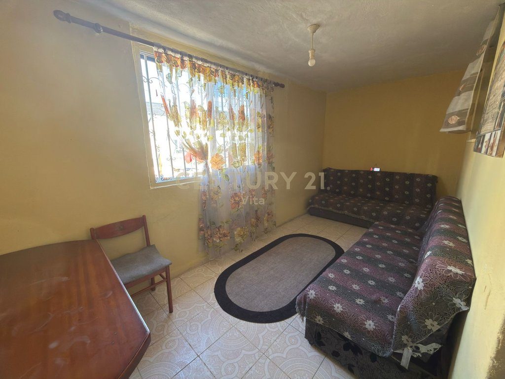 SHITET APARTAMENT 1+1 NE PLAZH, RROTA KUQE !!