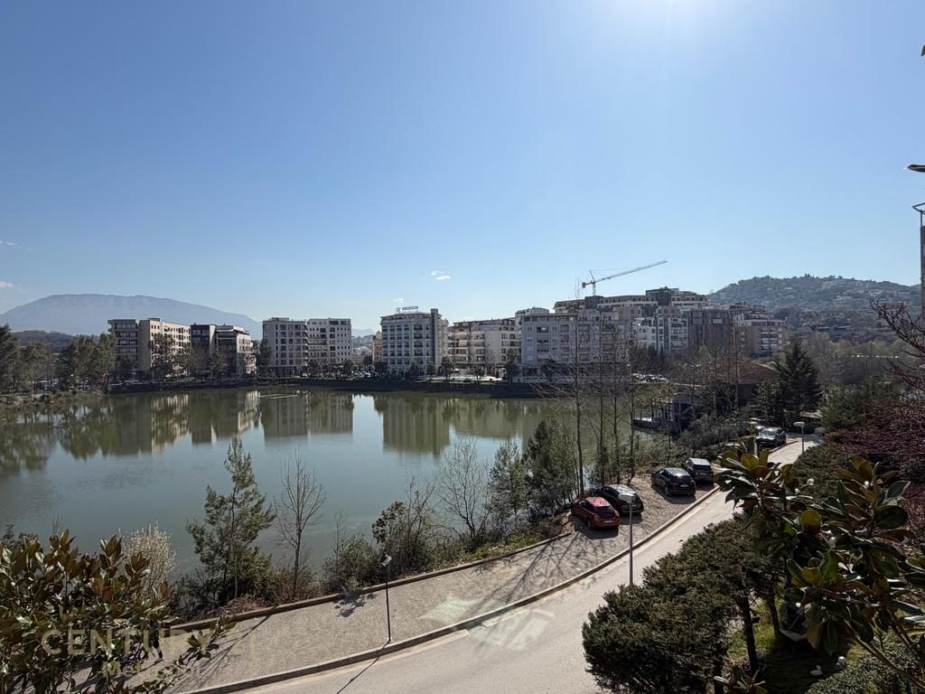 Super Apartament për Shitje – Liqeni i Thatë (pa Malore)