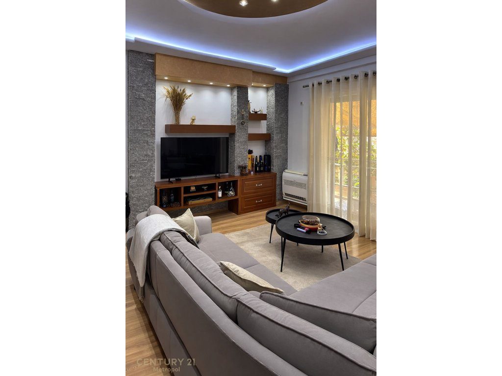 Super Apartament për Shitje – Liqeni i Thatë (pa Malore)
