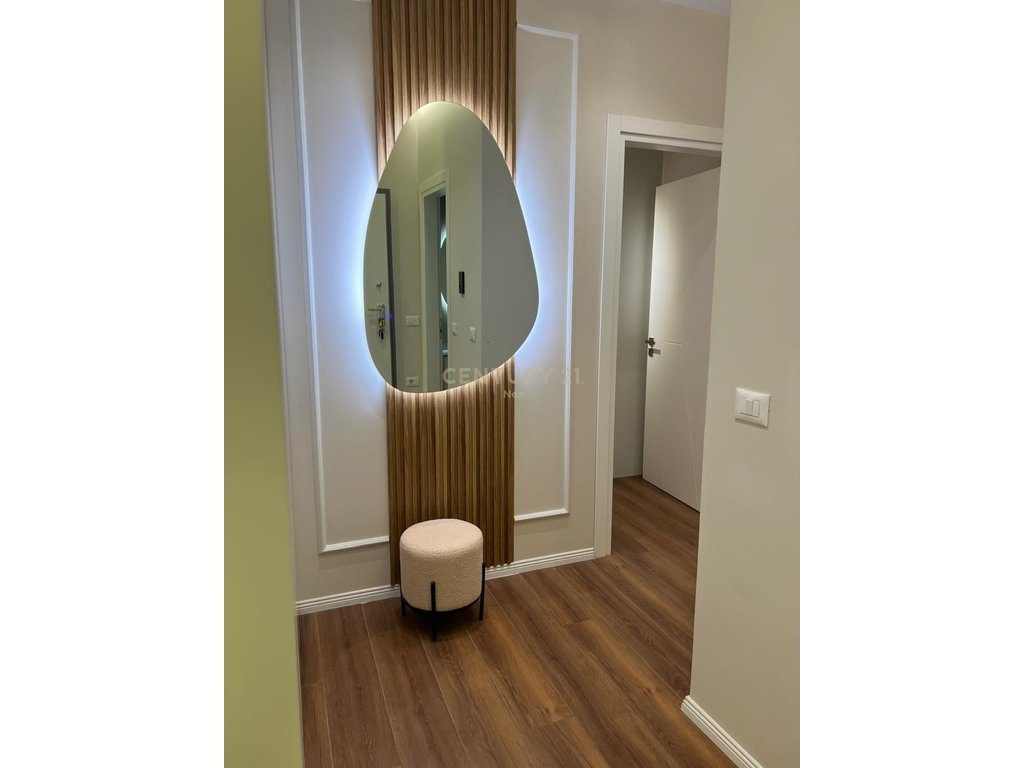 APARTAMENT 1+1 ME QIRA TEK KOMPLEKSI ERLI .