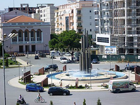 Apartament 3+1+3 tualete Për Shitje pranë Pedonales, Shkodër