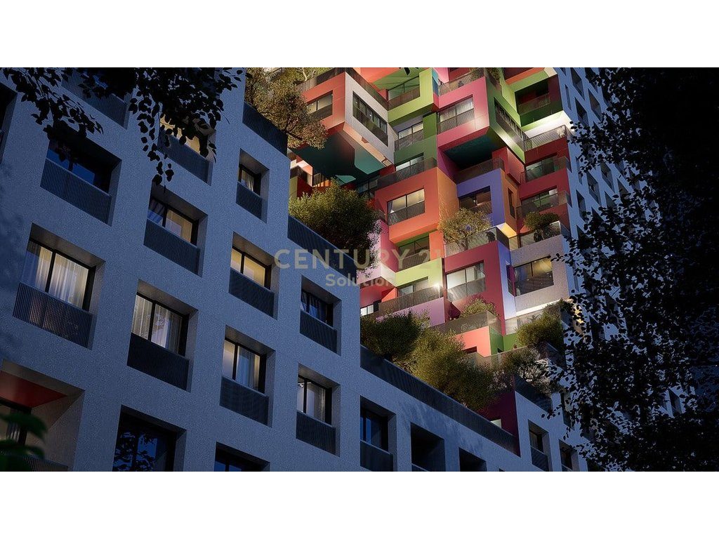 SHITET APARTAMENT 2+1 TEK TIRANA BOULEVARD