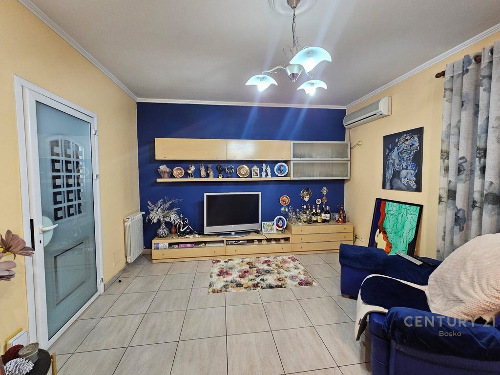Apartament 3+2 Për Shitje në Don Bosco, Tiranë!!