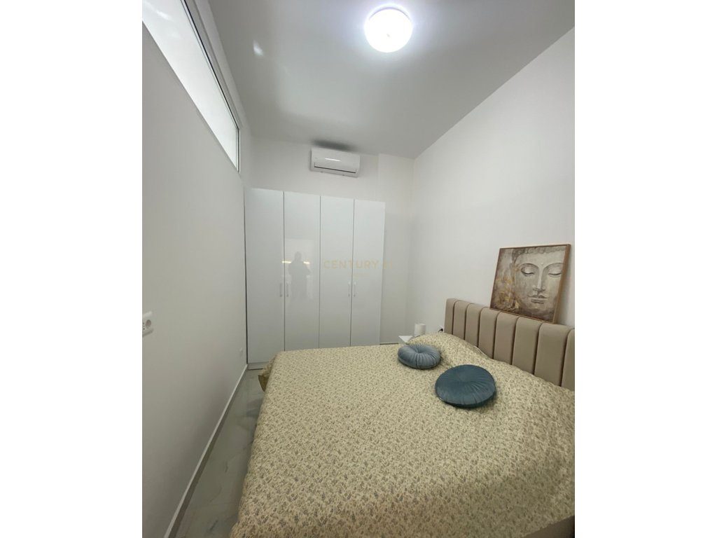 Apartament Per Qira Kompleksi Rafaelo, Fresk