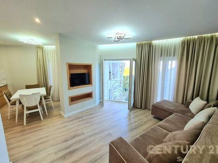 Apartament 1+1 Per Per Shitje Tek Kodra E Diellit!