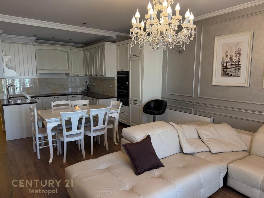Jepet me Qira Apartament Elitar 2+1+2 tek Ambasador 3!