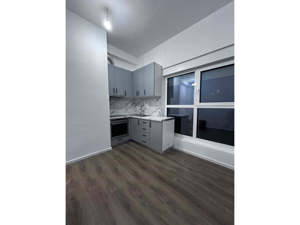 Apartament 1+1 Me Qira në Ali Demi, Tiranë