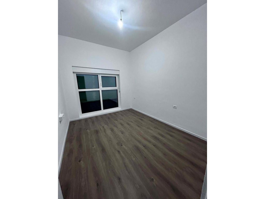 Apartament 1+1 Me Qira në Ali Demi, Tiranë