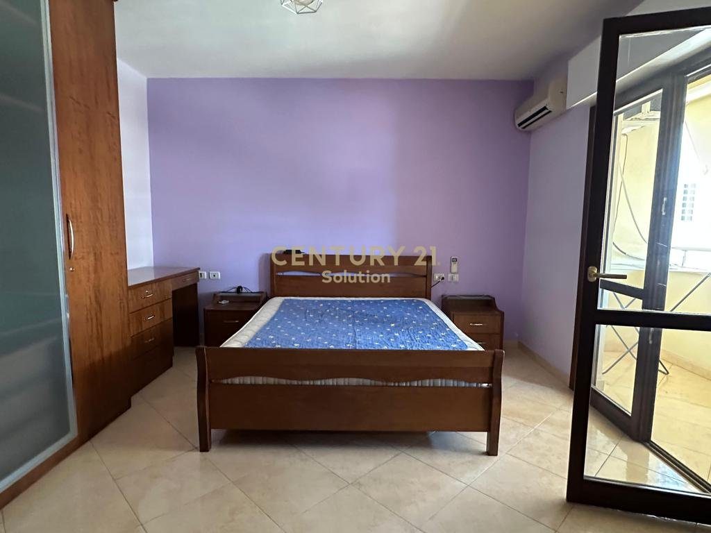 JEPET ME QIRA DUPLEX 1+1 TEK LULISHTJA E KOMUNES  SE PARISIT!