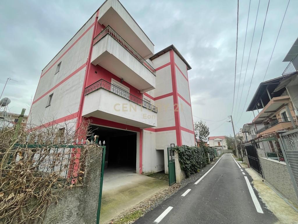 Shtëpi 3-Katëshe në Shitje në Shkozet, Durrës – 280,000€ !