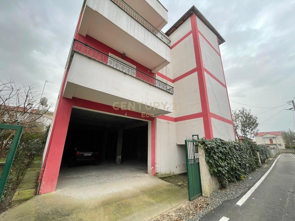 Shtëpi 3-Katëshe në Shitje në Shkozet, Durrës – 280,000€ !
